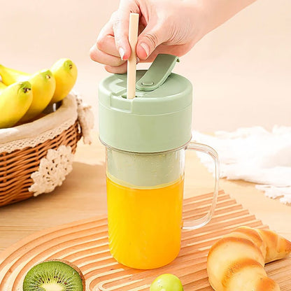 Mini Juicer Blender - Portable & Rechargeable