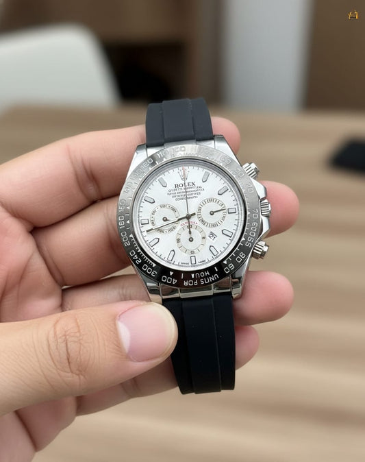 DAYTONA ROTATING BAZEL DATE WORKING MASTER LOCK RUBBER SILICONE STRAP WATER RESISTANT