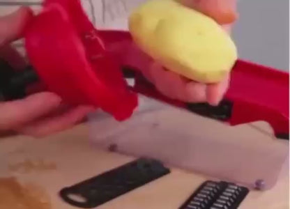 Hand-crank Vegetable Cutter